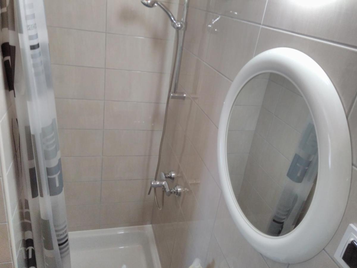 Apartments Dado Novalja Ngoại thất bức ảnh
