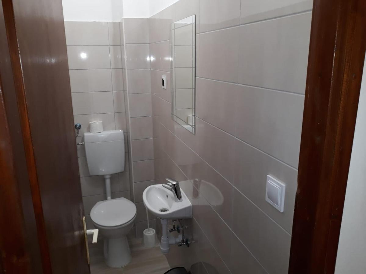 Apartments Dado Novalja Ngoại thất bức ảnh