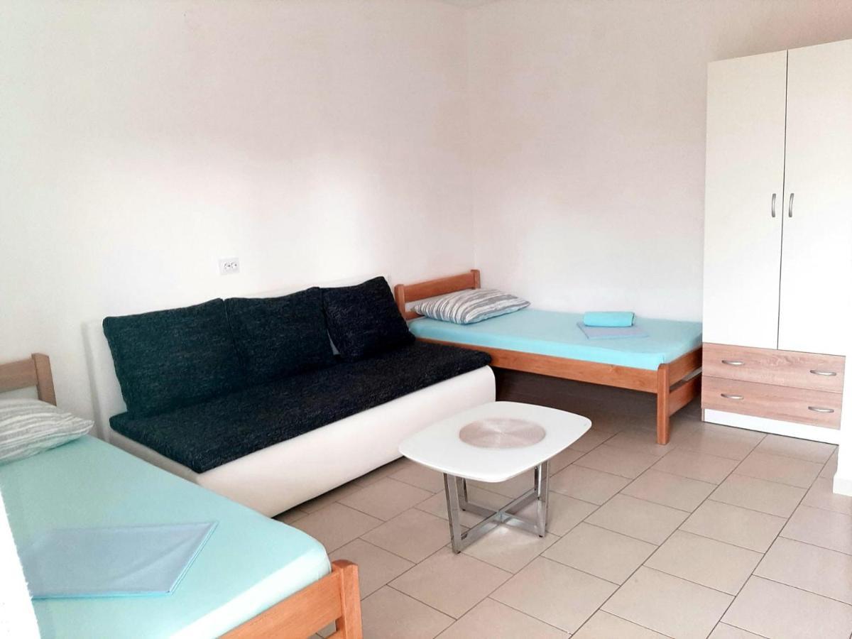 Apartments Dado Novalja Ngoại thất bức ảnh