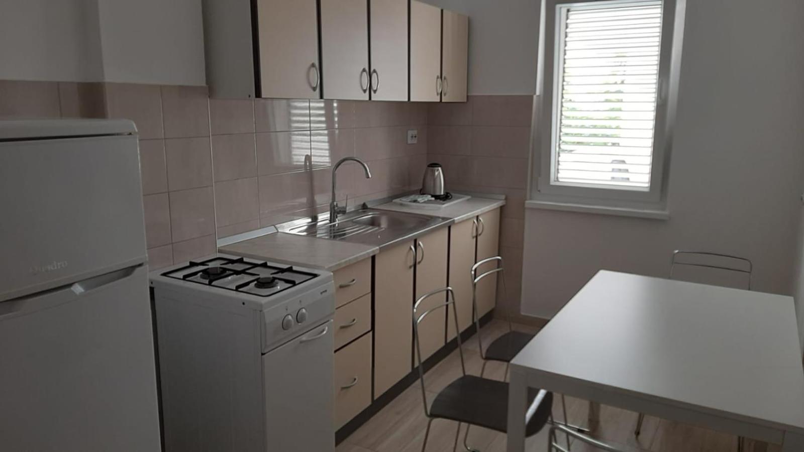 Apartments Dado Novalja Ngoại thất bức ảnh